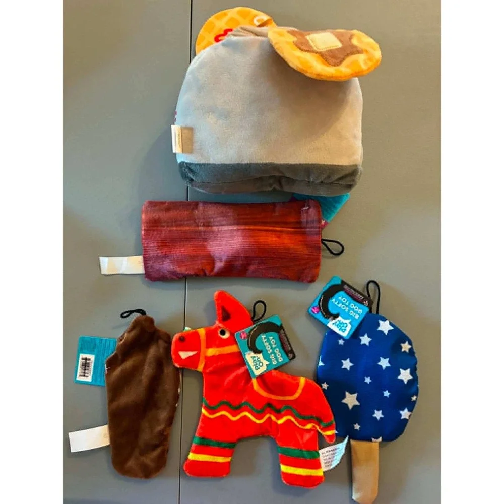 Play On! Dog Toy Bundle Pet 5pc Multicolor NEW Eggo Toaster Safari Pinata Plush
